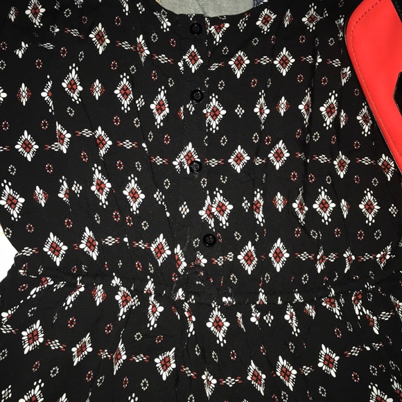 Sold! - Picture 4 of 7